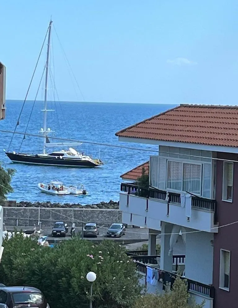 La Casa Sul Porticciolo - Stazzo Lägenhet Acireale Italien