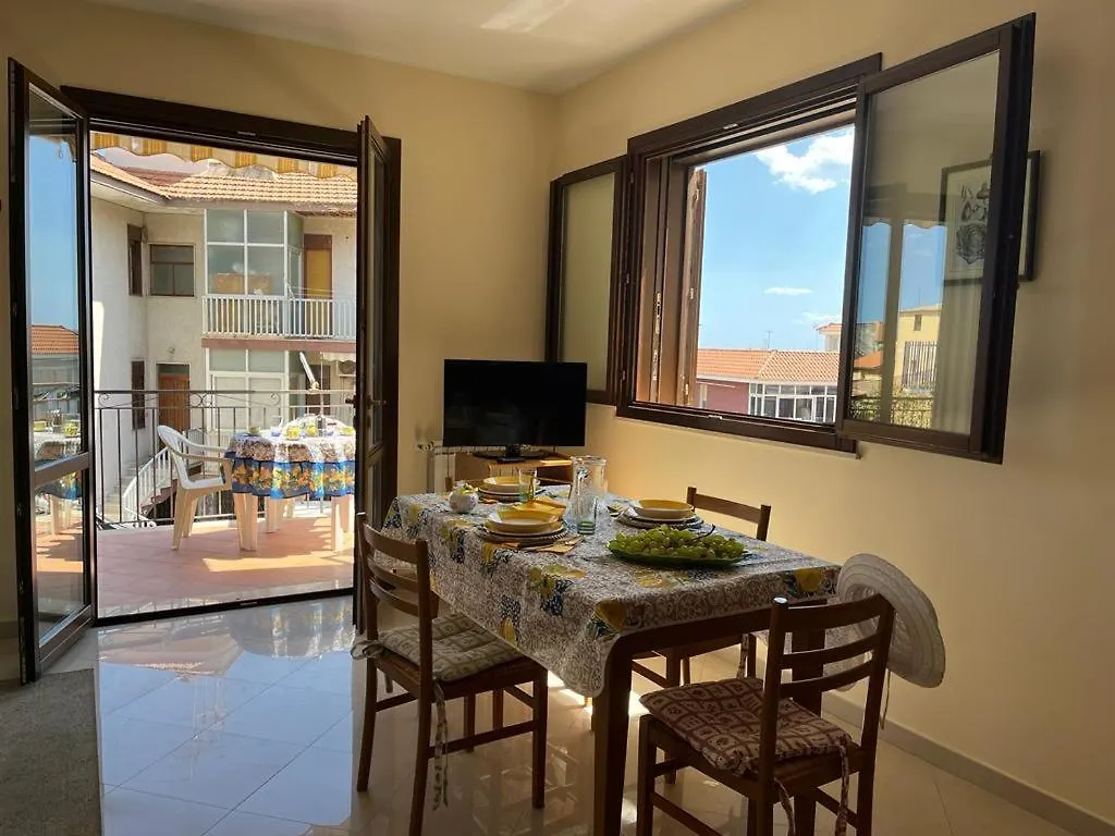 La Casa Sul Porticciolo - Stazzo Lägenhet Acireale 0*,  Italien